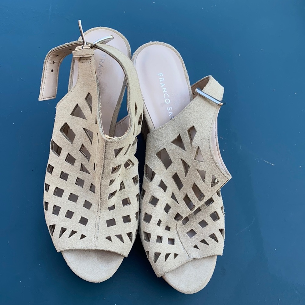 4 inch wedge heels